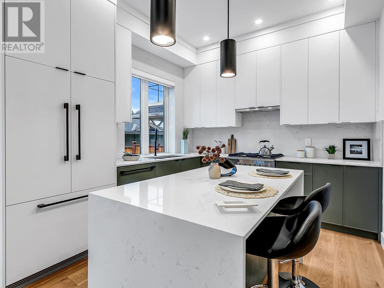 965 E 15 Avenue, Vancouver, British Columbia  V5T 2S3 - Photo 10 - R2821256