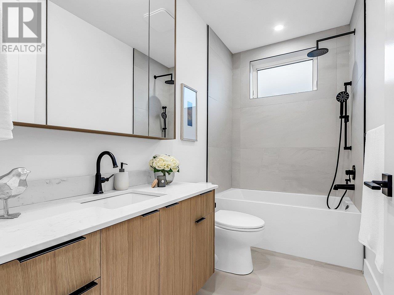 965 E 15 Avenue, Vancouver, British Columbia  V5T 2S3 - Photo 24 - R2821256