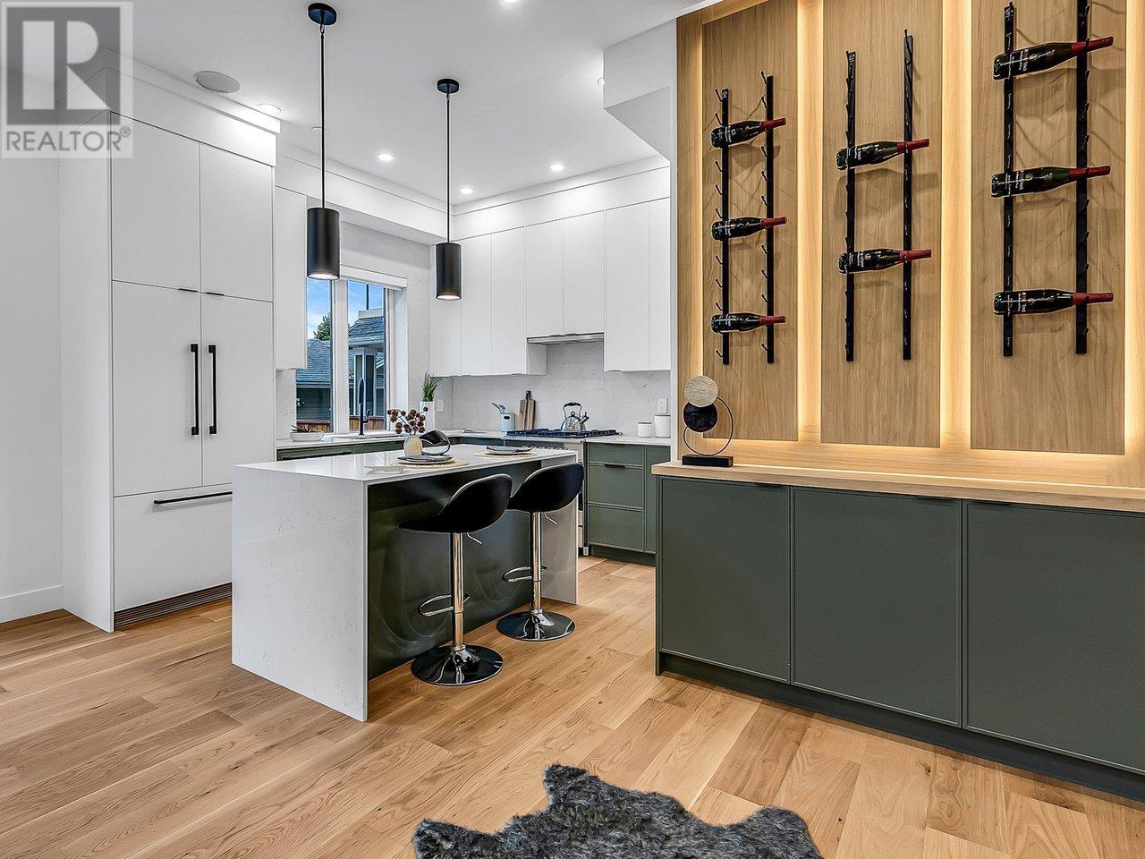 965 E 15 Avenue, Vancouver, British Columbia  V5T 2S3 - Photo 11 - R2821256