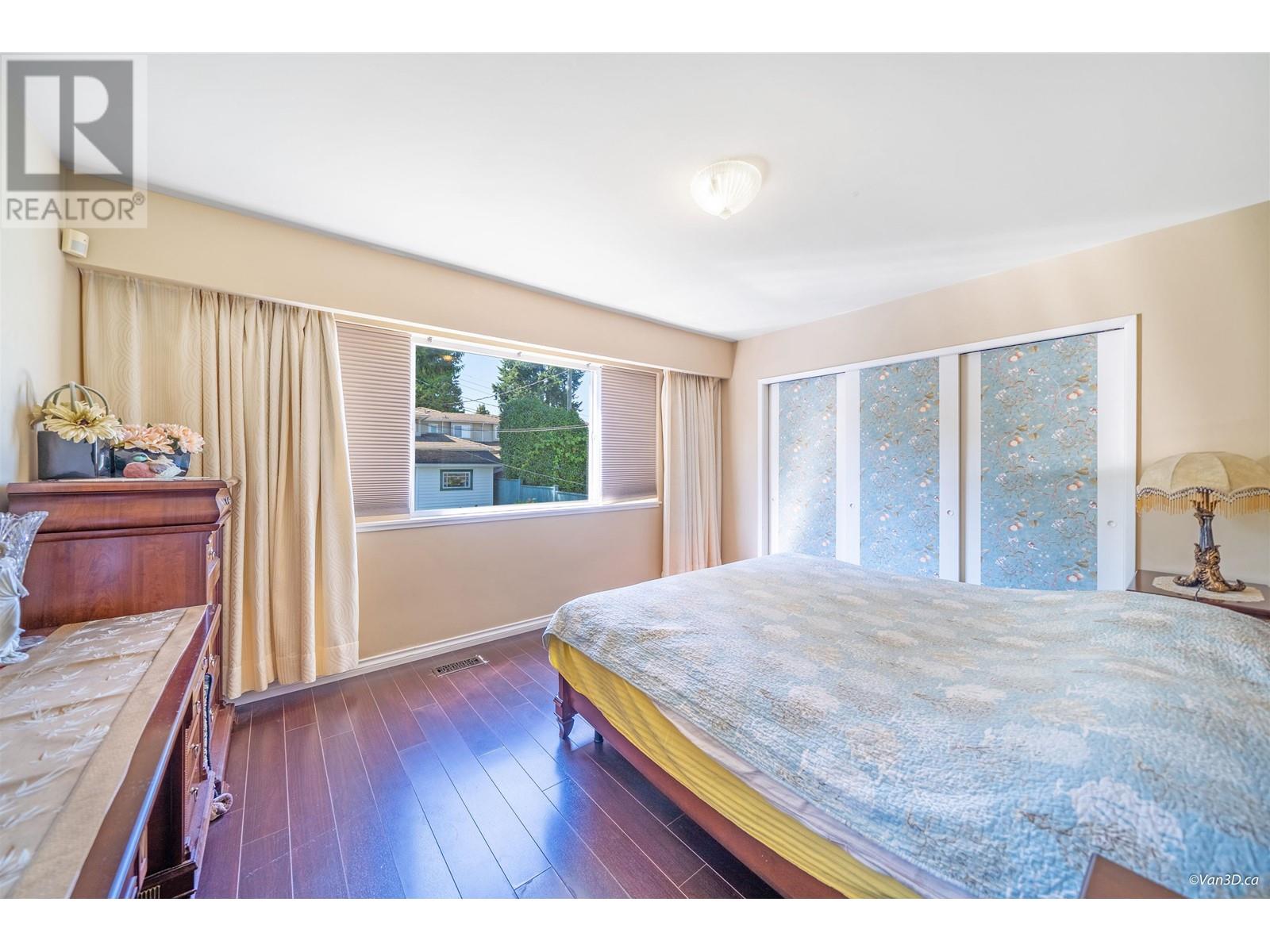 5681 Sardis Crescent, Burnaby, British Columbia  V5H 3K4 - Photo 10 - R2819586