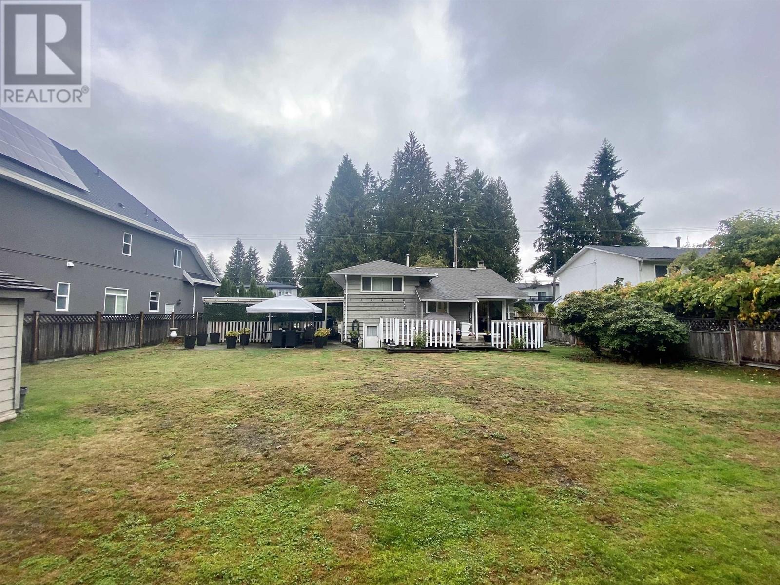 850 Smith Avenue, Coquitlam, British Columbia  V3J 2X2 - Photo 13 - R2821449