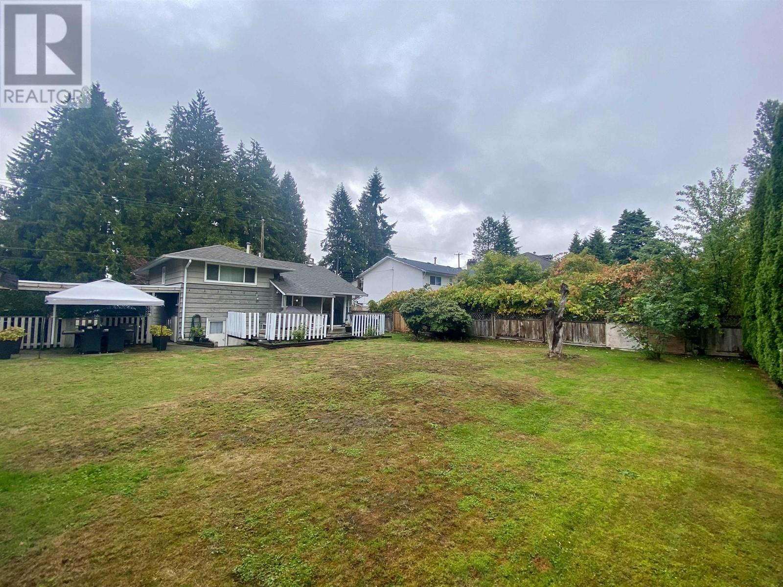 850 Smith Avenue, Coquitlam, British Columbia  V3J 2X2 - Photo 8 - R2821449