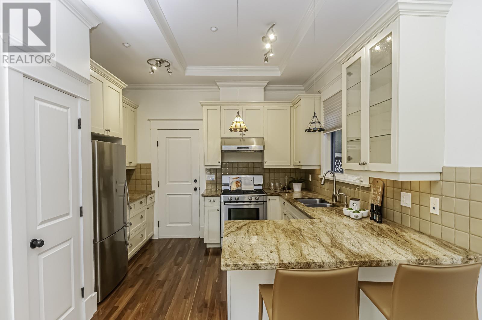 3530 W 5th Avenue, Vancouver, British Columbia  V6R 1R9 - Photo 3 - R2821537