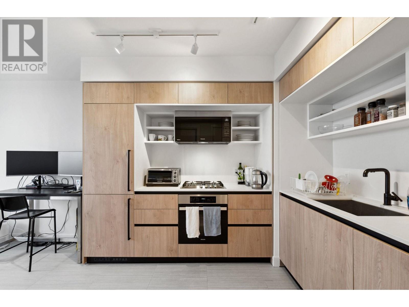 1805 5058 Joyce Street, Vancouver, British Columbia  V5R 0J9 - Photo 12 - R2820300