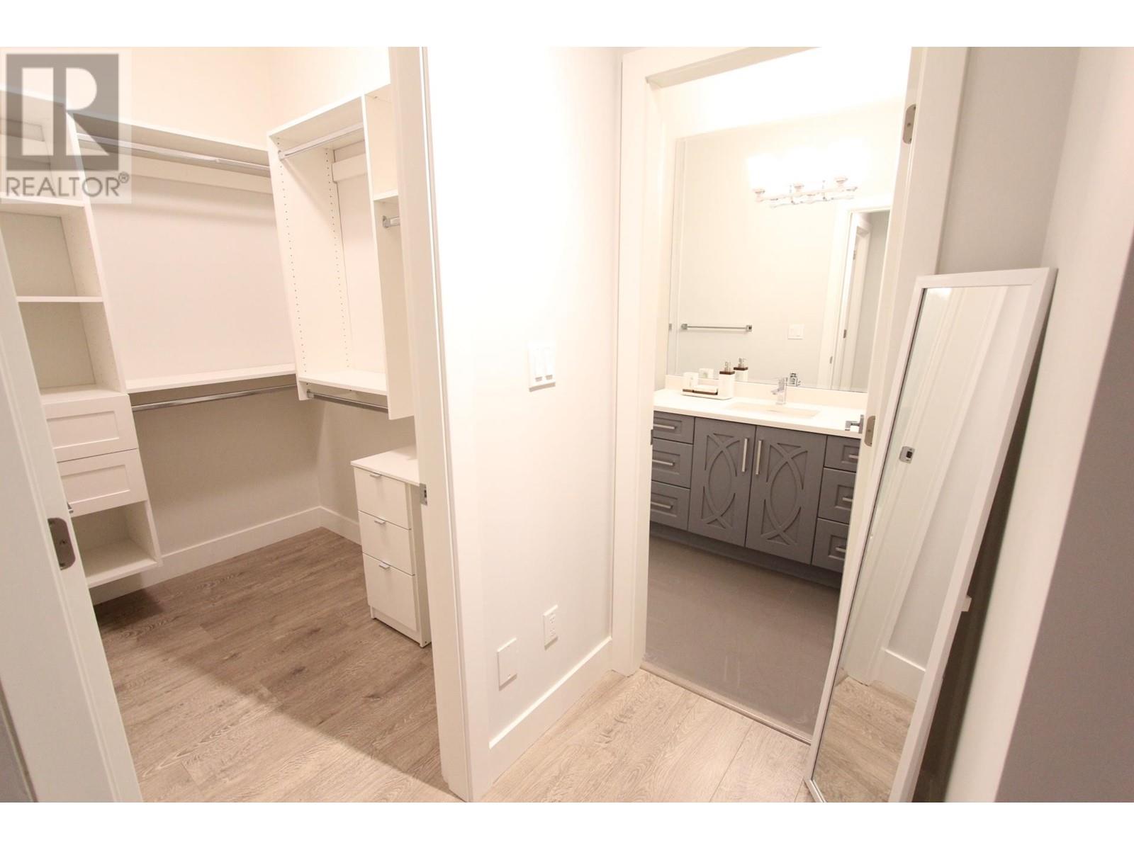 3 3868 Pender Street, Burnaby, British Columbia  V5C 2L5 - Photo 23 - R2819124