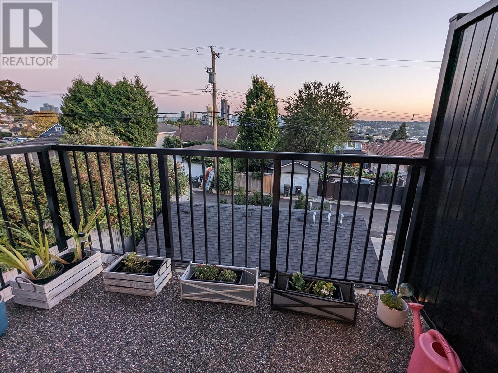 3 3868 Pender Street, Burnaby, British Columbia  V5C 2L5 - Photo 24 - R2819124