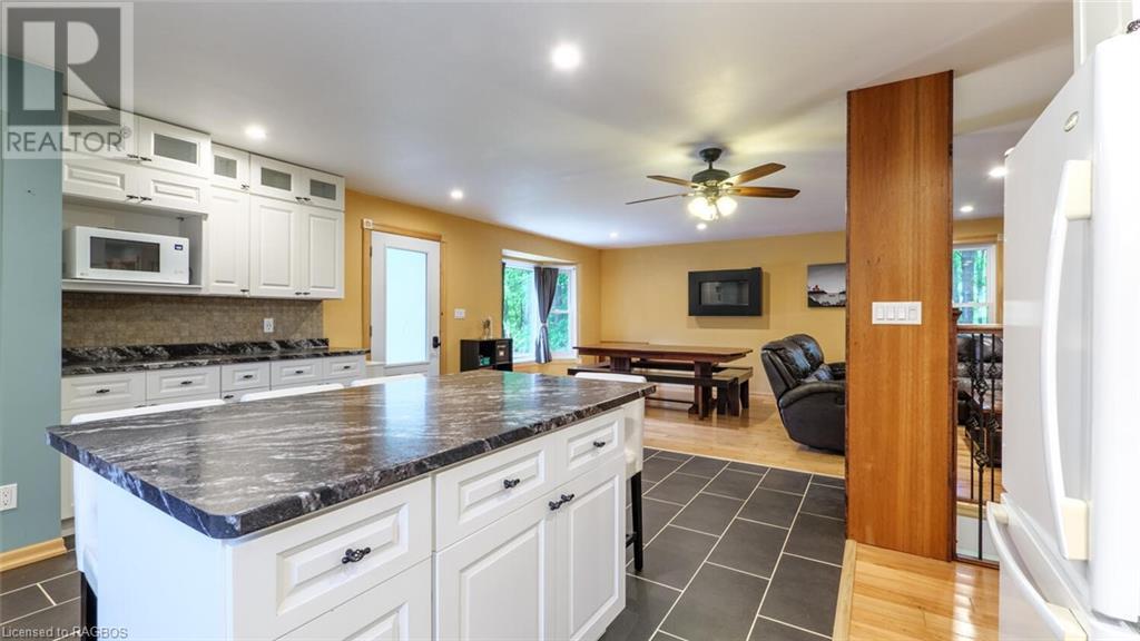 395553 Concession Road 2 Concession, Chatsworth (Twp), Ontario  N0G 2V0 - Photo 16 - 40492899