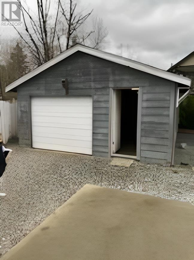 11394 240 Street, Maple Ridge, British Columbia  V2W 0B4 - Photo 8 - R2820372