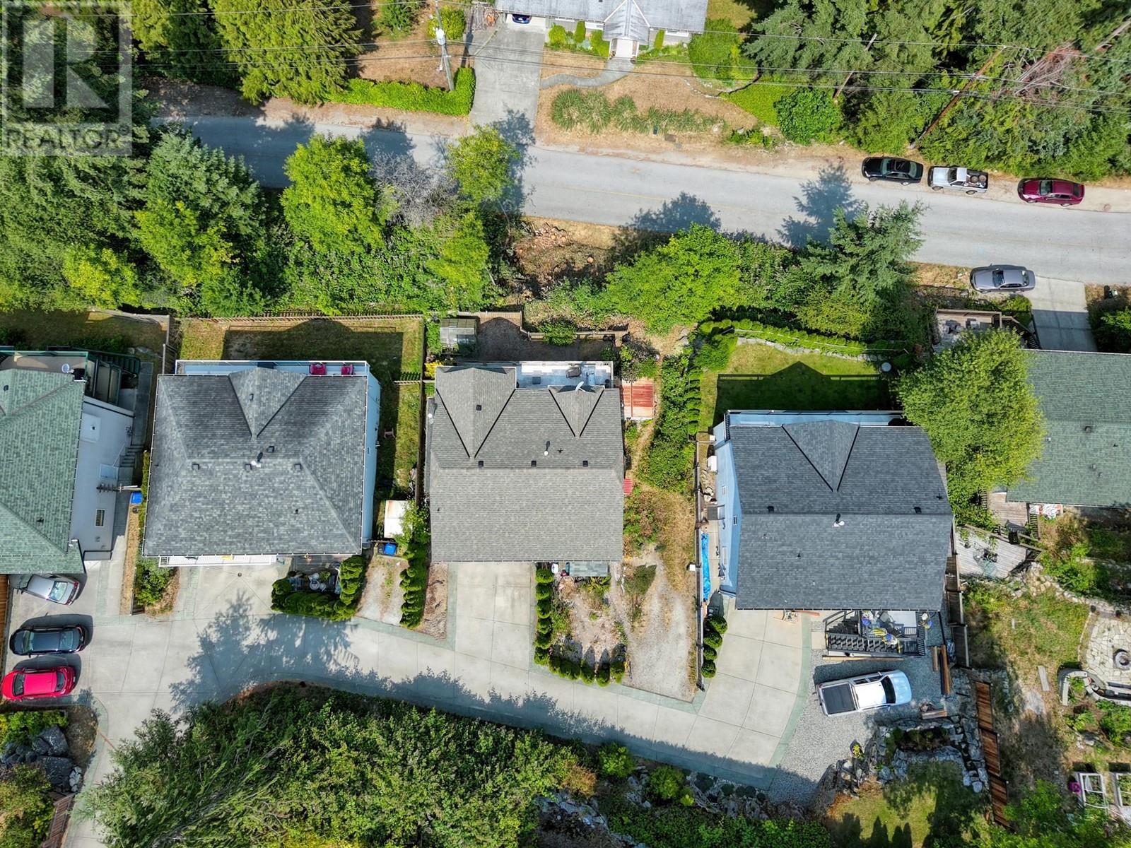 5866c Turnstone Crescent, Sechelt, British Columbia  V7Z 0L9 - Photo 4 - R2821604