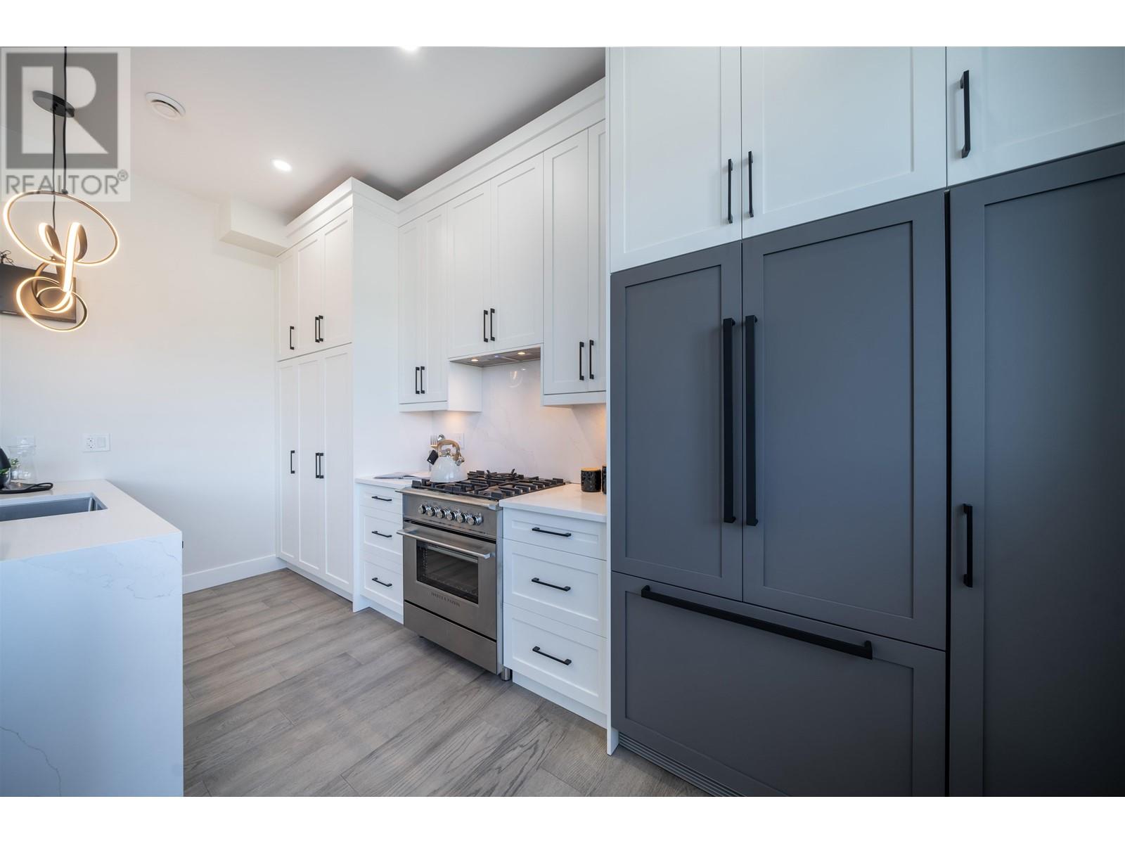 2681 E 4th Avenue, Vancouver, British Columbia  V5M 1K5 - Photo 5 - R2820927