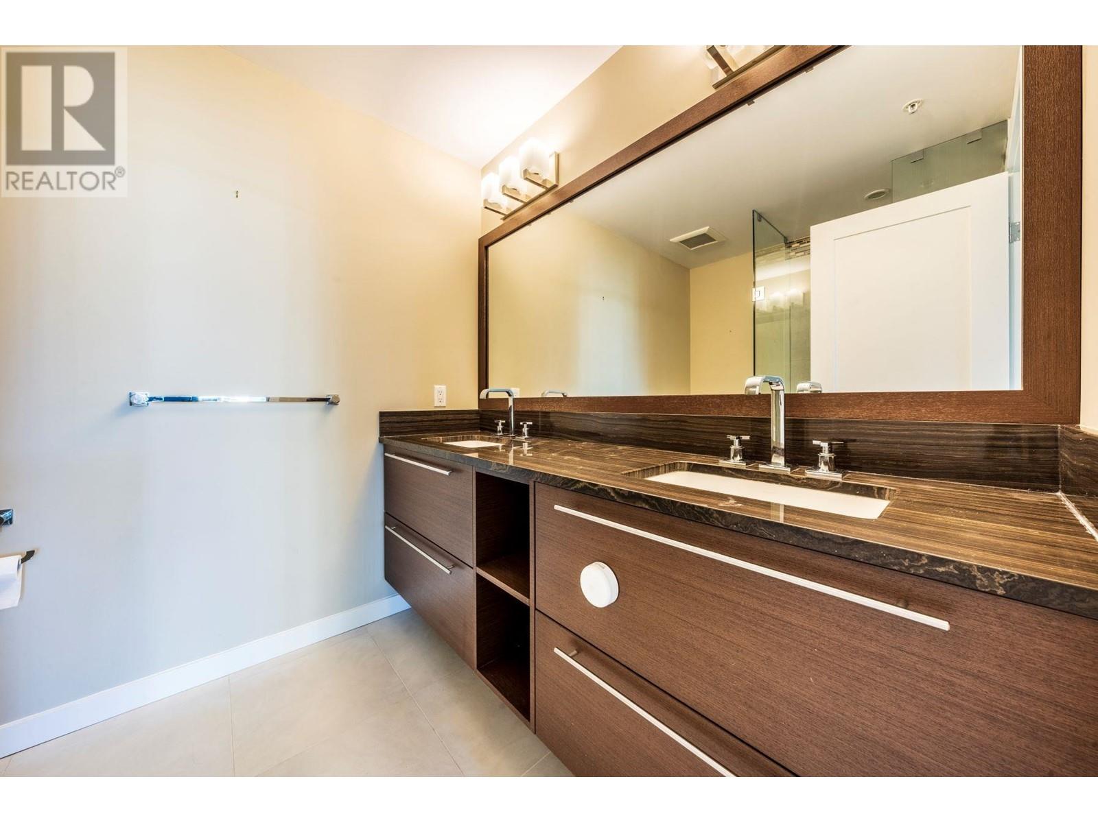 1003 6168 Wilson Avenue, Burnaby, British Columbia  V5H 0B2 - Photo 11 - R2821609