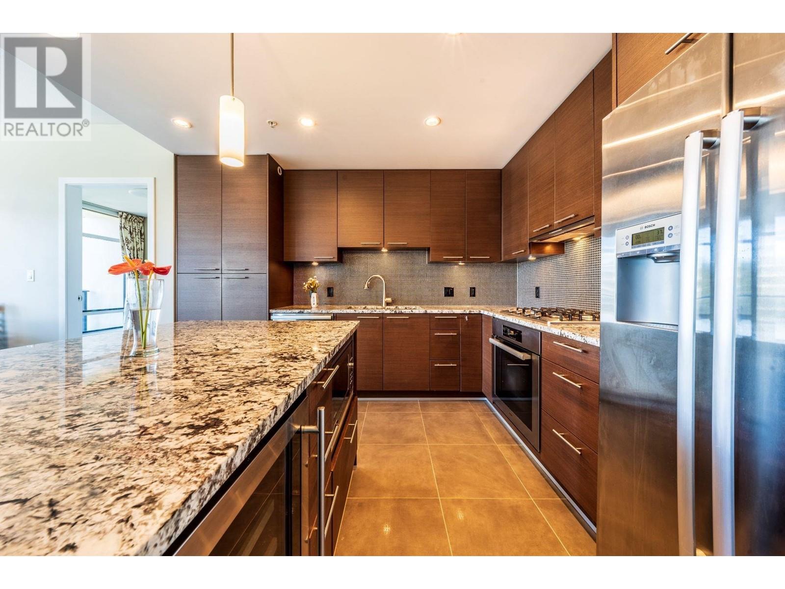 1003 6168 Wilson Avenue, Burnaby, British Columbia  V5H 0B2 - Photo 9 - R2821609
