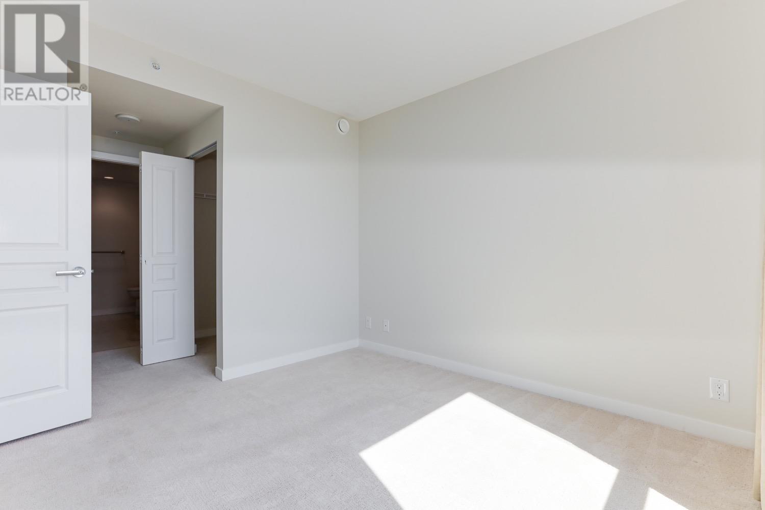2304 3096 Windsor Gate, Coquitlam, British Columbia  V3B 0P4 - Photo 13 - R2821650