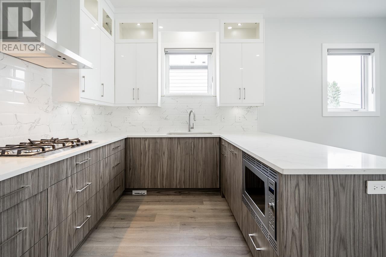 4820 Boundary Road, Burnaby, British Columbia  V5R 2N8 - Photo 6 - R2821657