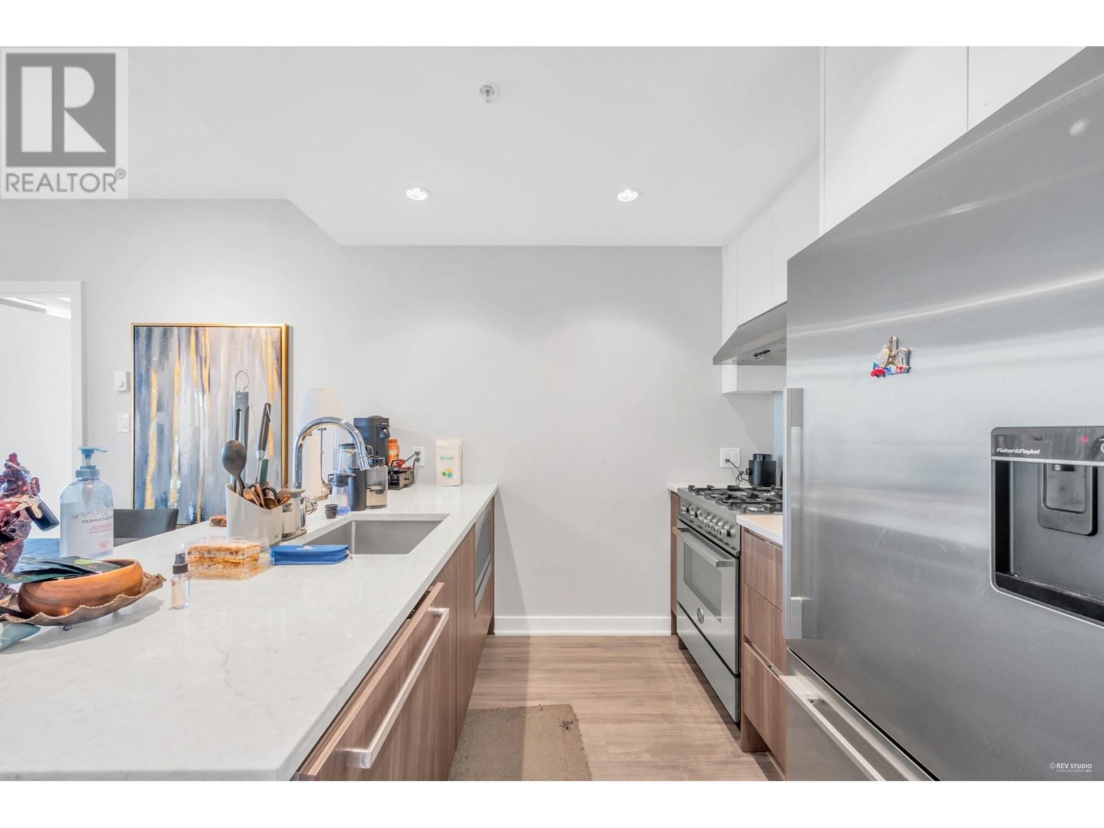 2901 4900 Lennox Lane, Burnaby, British Columbia  V5H 0G9 - Photo 4 - R2821664