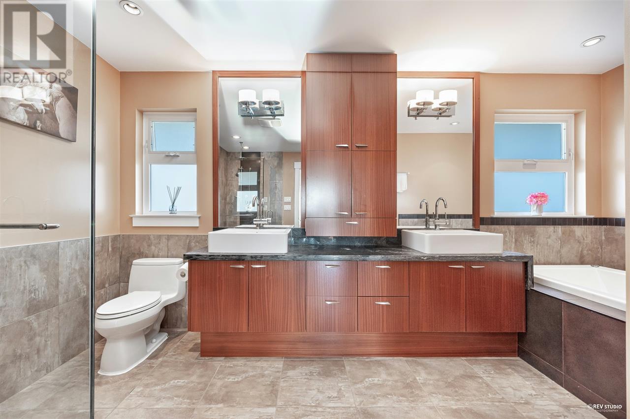 2145 Kings Avenue, West Vancouver, British Columbia  V7V 2B9 - Photo 22 - R2821611