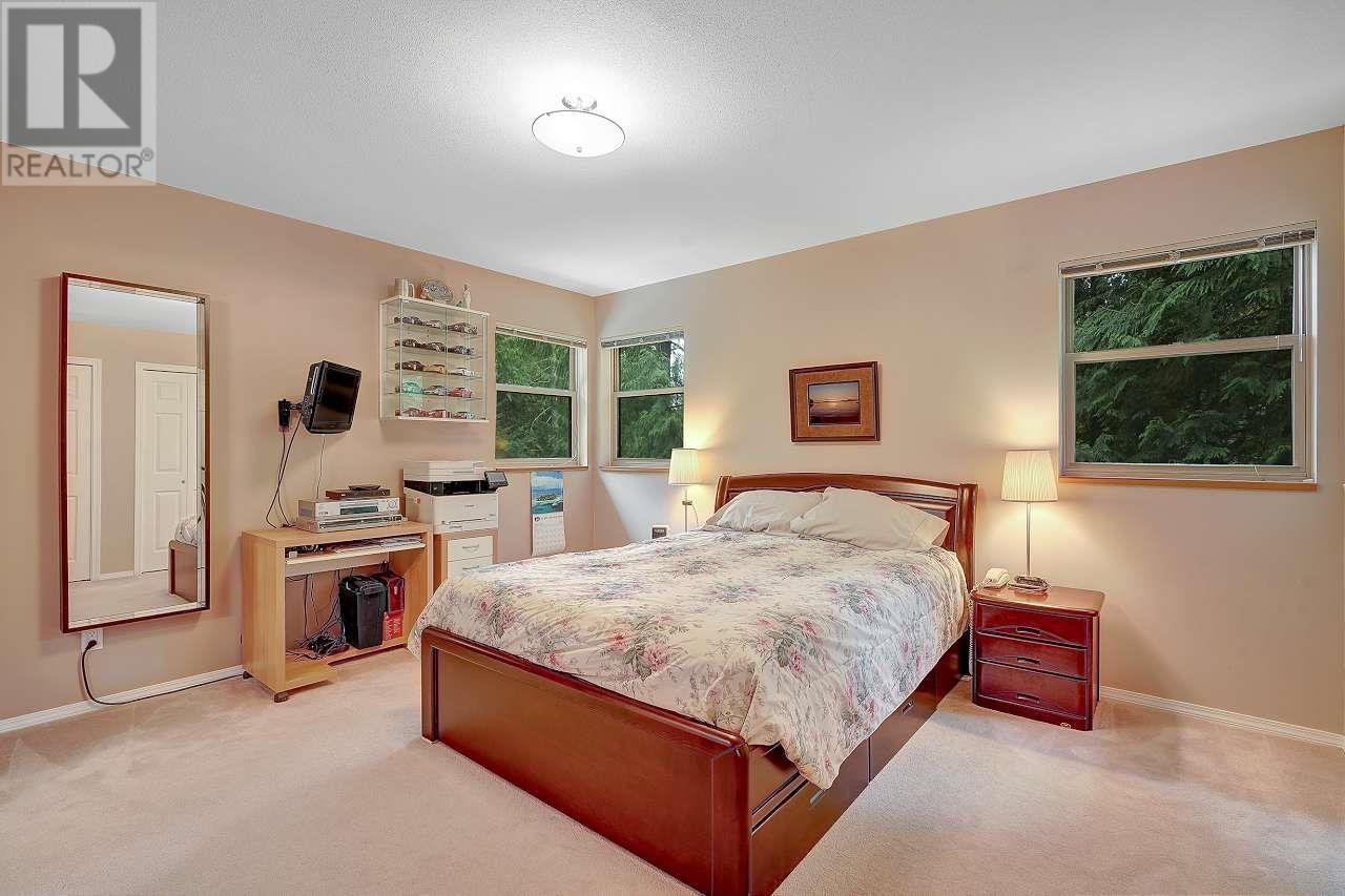 27780 Sayers Crescent, Maple Ridge, British Columbia  V2W 1N4 - Photo 22 - R2821626
