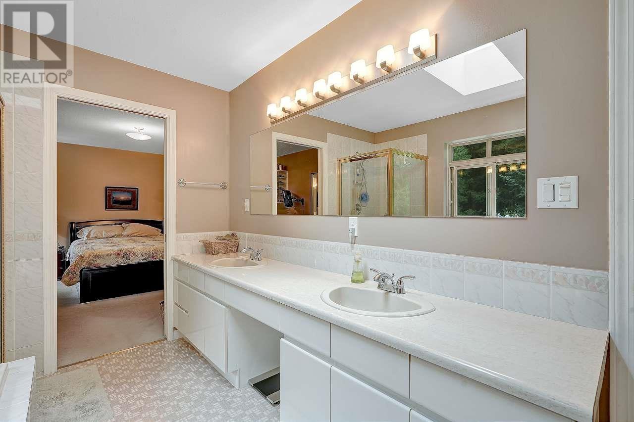 27780 Sayers Crescent, Maple Ridge, British Columbia  V2W 1N4 - Photo 25 - R2821626