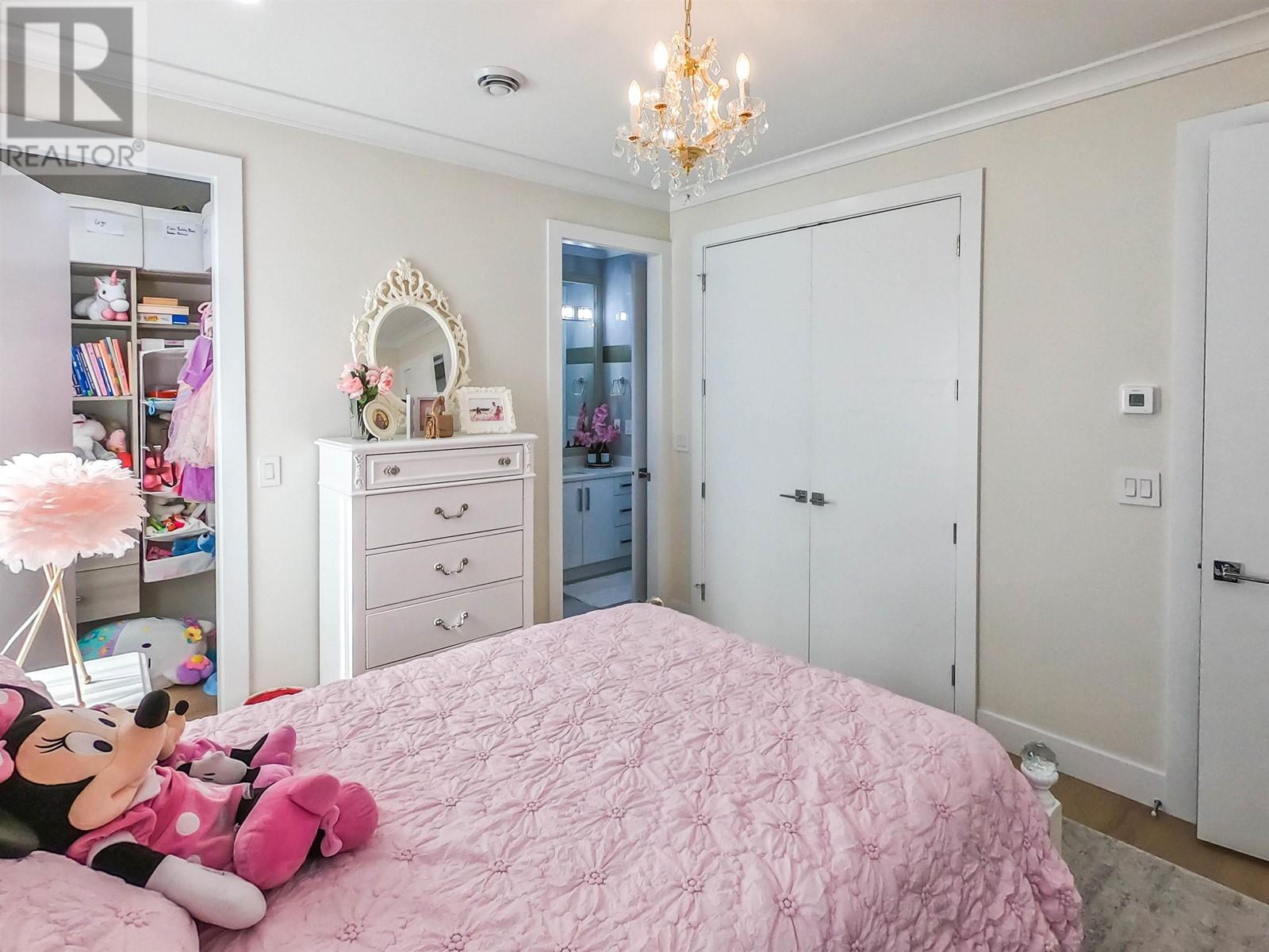 5701 16 Avenue, Tsawwassen, British Columbia  V4L 1G8 - Photo 10 - R2821629