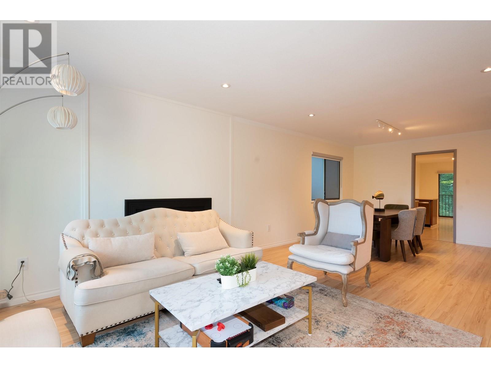 2060 W Keith Road, North Vancouver, British Columbia  V7P 1Z3 - Photo 11 - R2821648