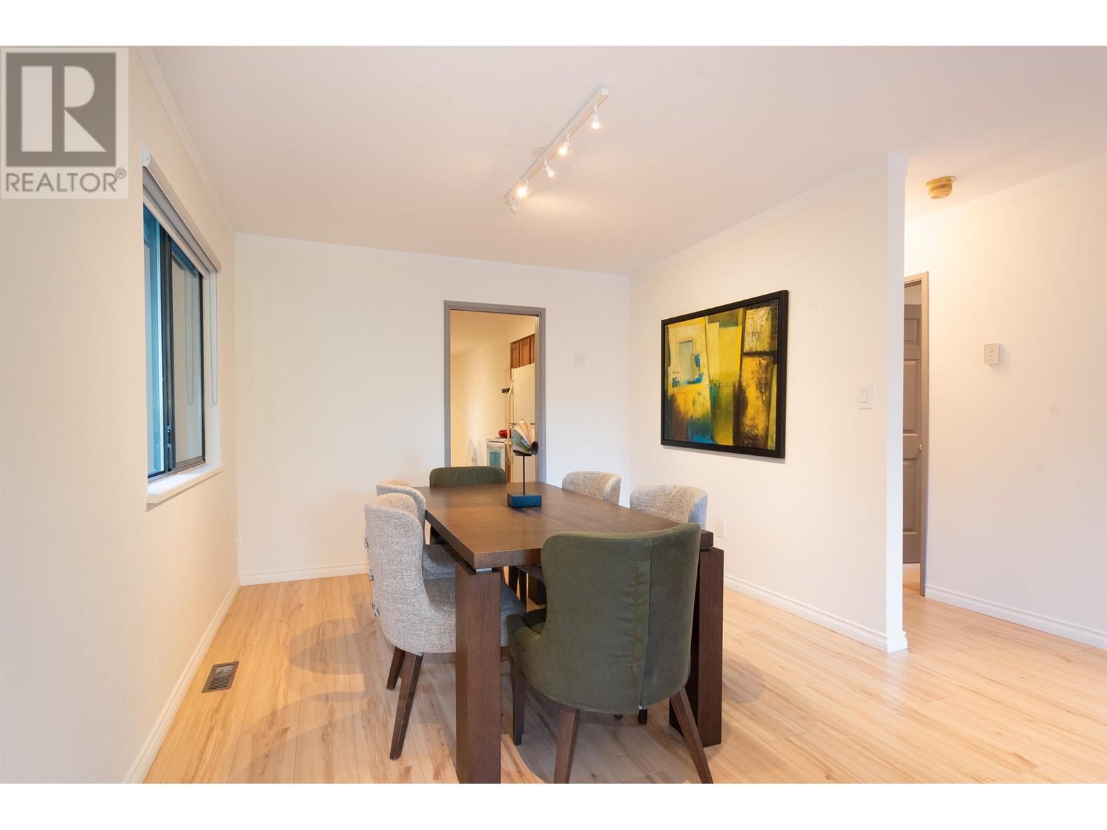 2060 W Keith Road, North Vancouver, British Columbia  V7P 1Z3 - Photo 13 - R2821648