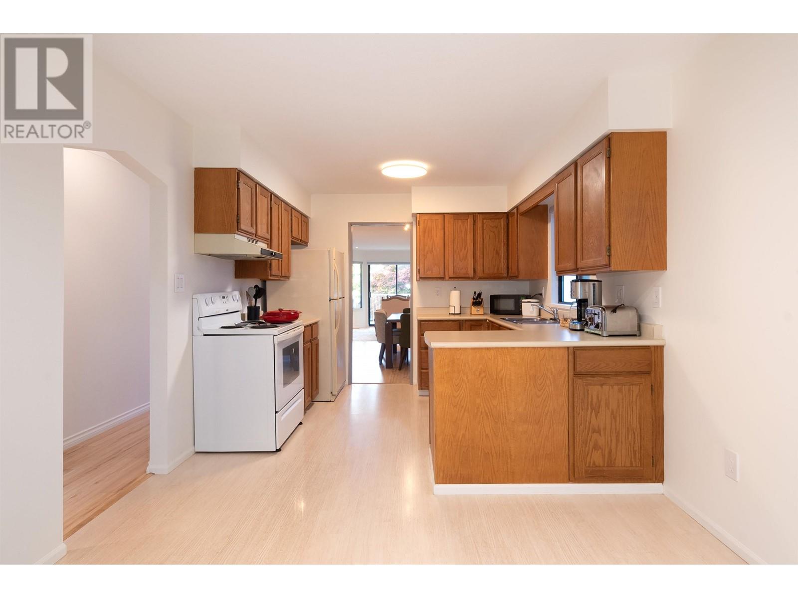 2060 W Keith Road, North Vancouver, British Columbia  V7P 1Z3 - Photo 15 - R2821648