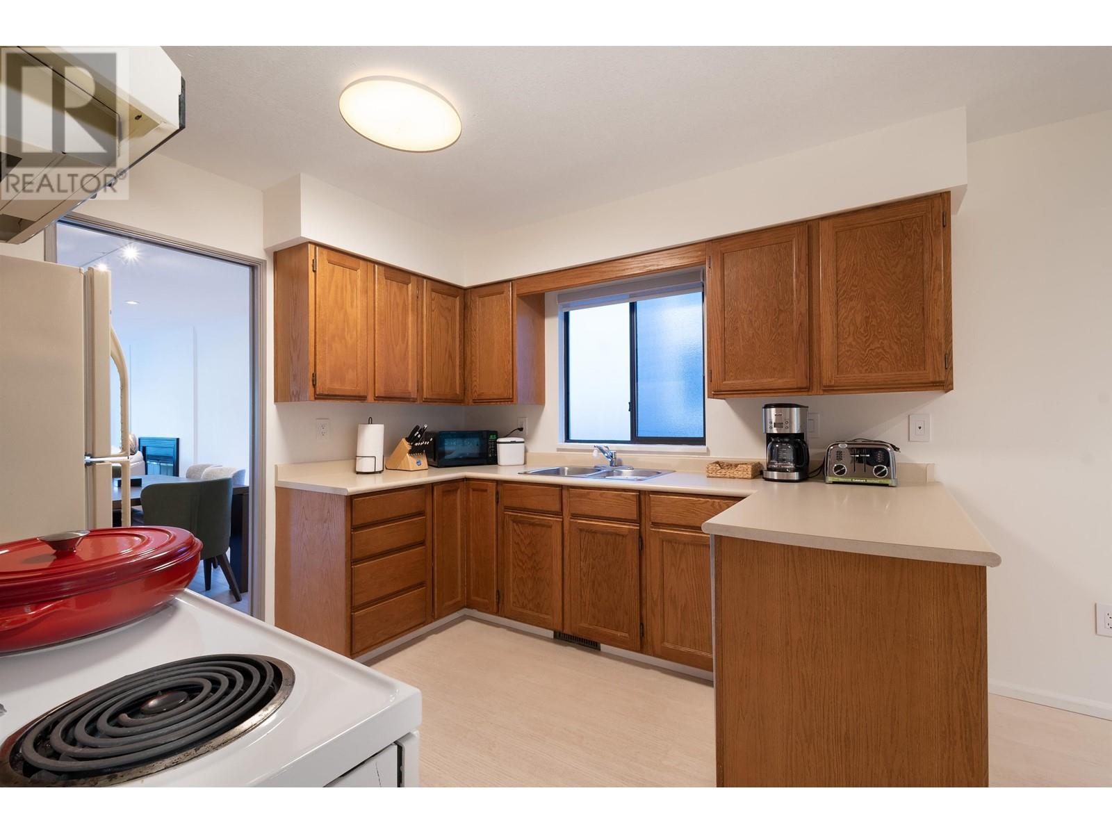 2060 W Keith Road, North Vancouver, British Columbia  V7P 1Z3 - Photo 17 - R2821648