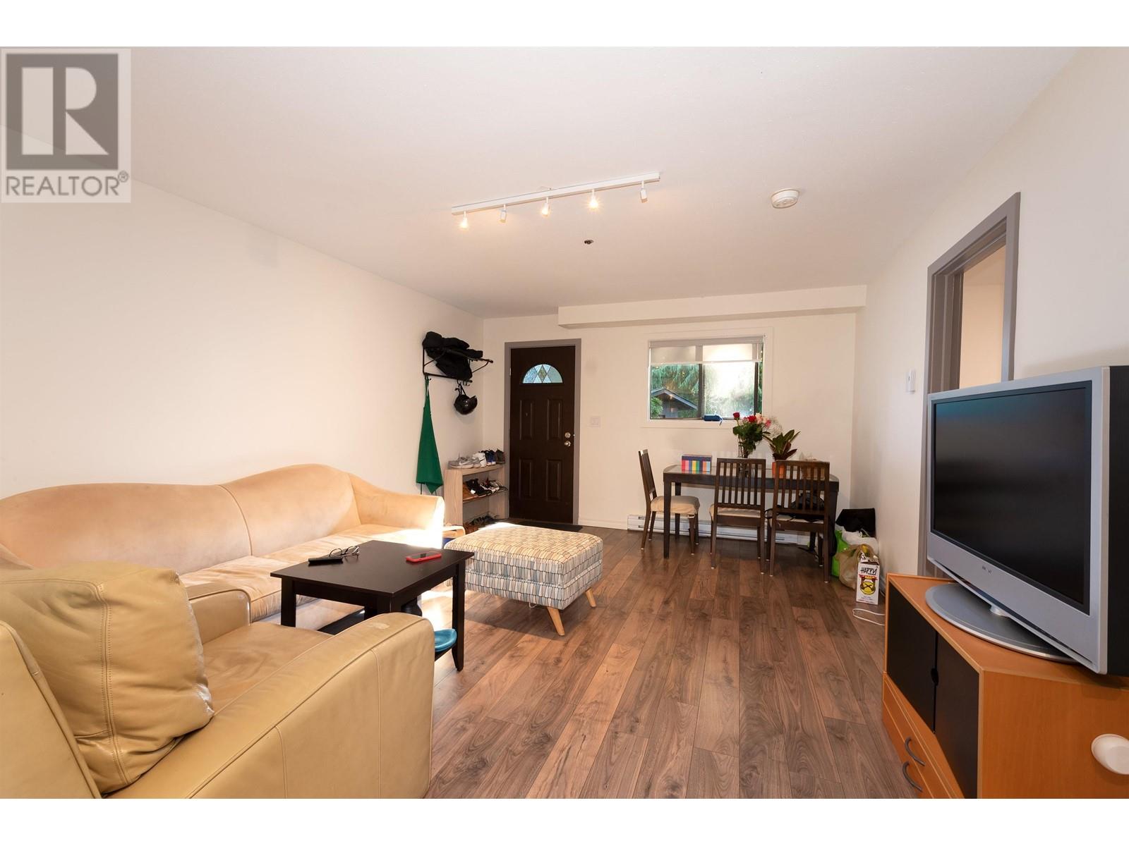 2060 W Keith Road, North Vancouver, British Columbia  V7P 1Z3 - Photo 28 - R2821648