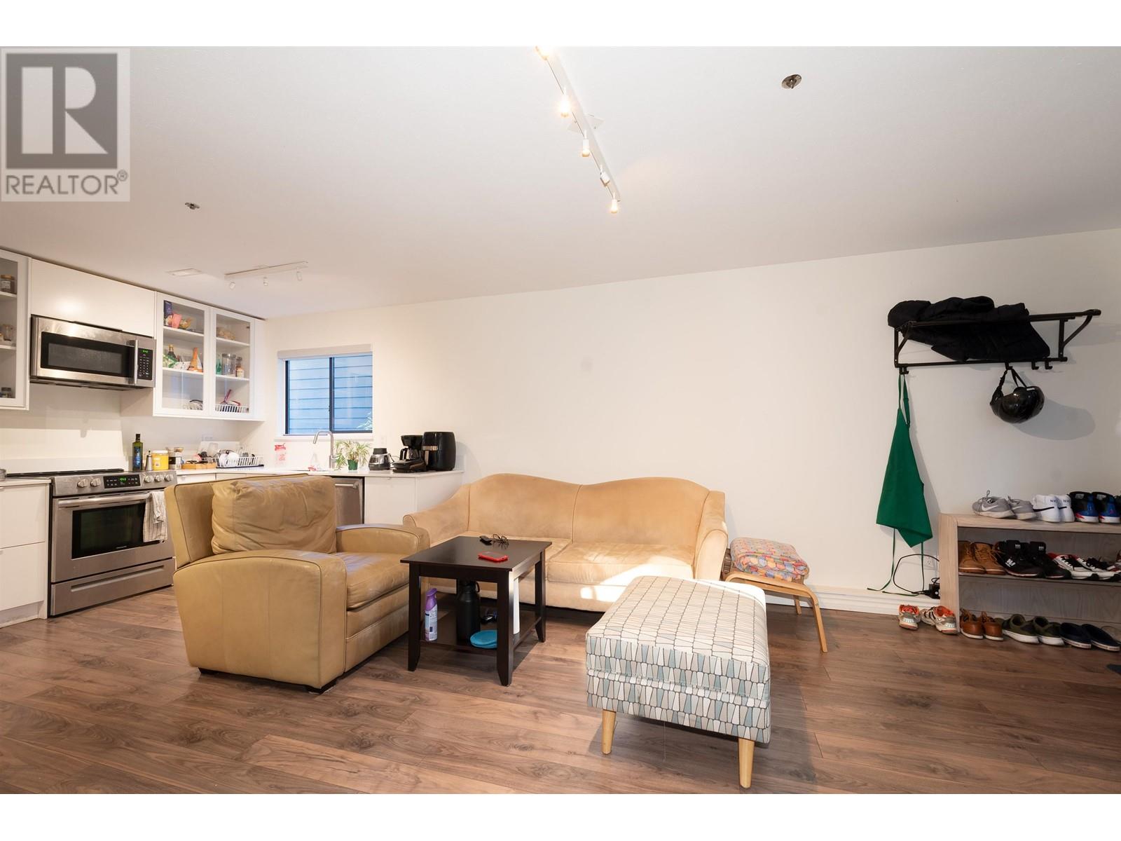 2060 W Keith Road, North Vancouver, British Columbia  V7P 1Z3 - Photo 30 - R2821648