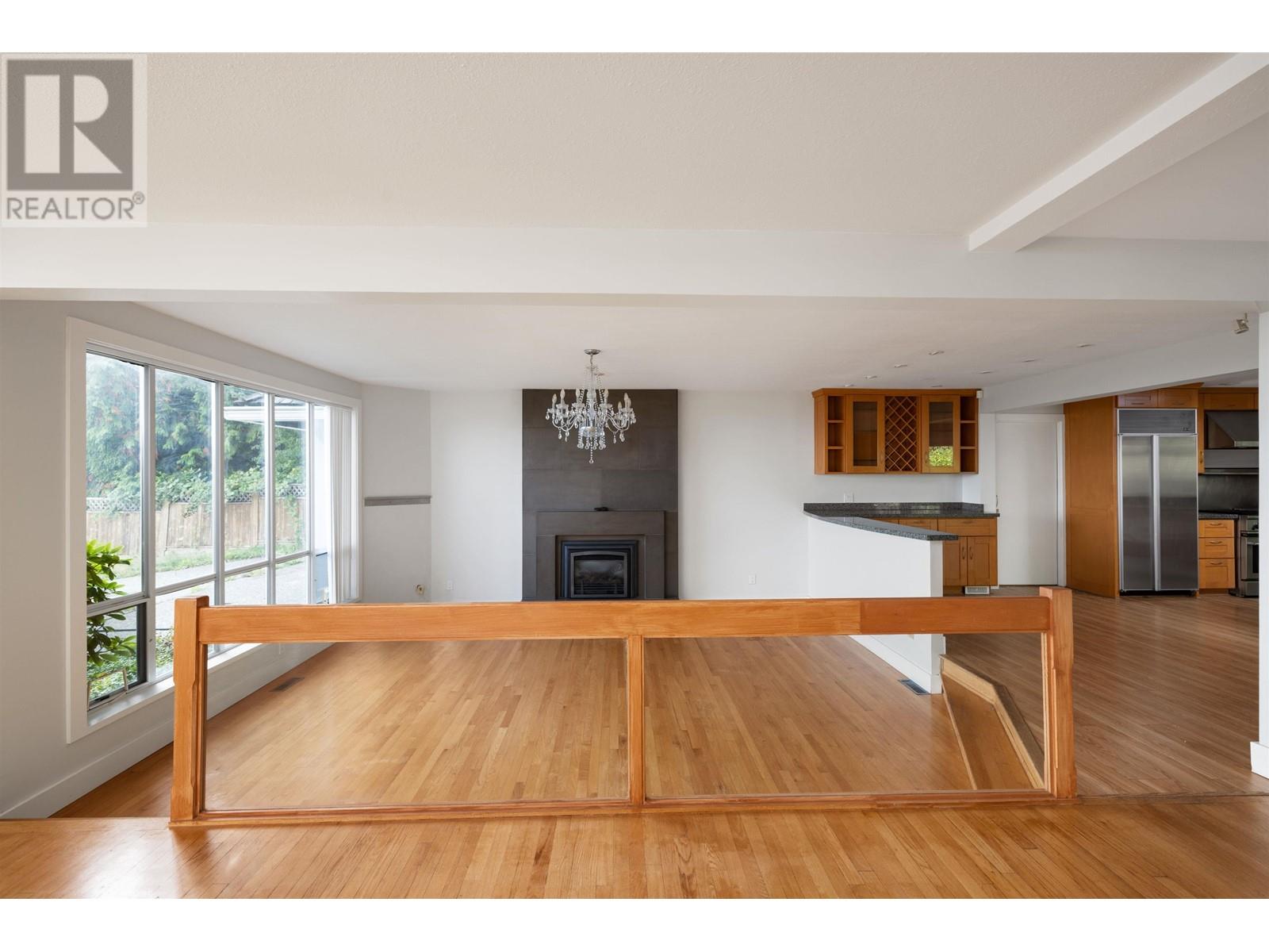 1565 Vinson Creek Road, West Vancouver, British Columbia  V7S 2Y4 - Photo 11 - R2821649