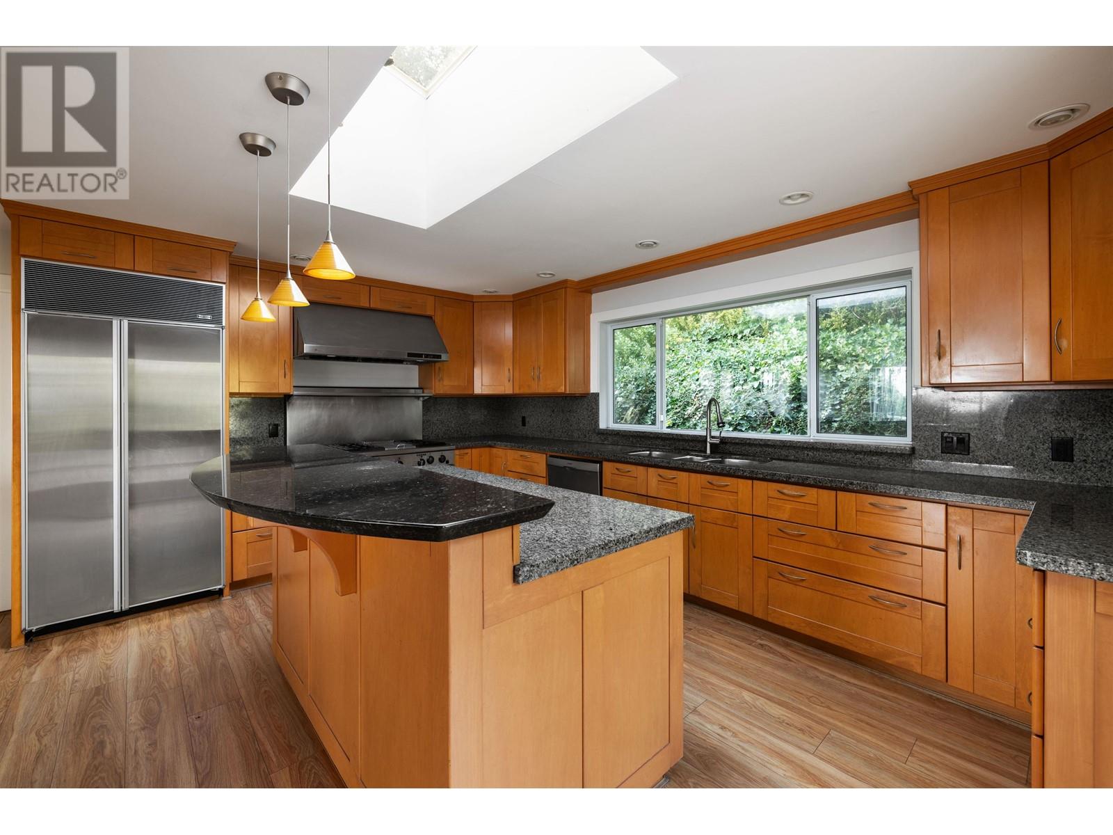 1565 Vinson Creek Road, West Vancouver, British Columbia  V7S 2Y4 - Photo 24 - R2821649