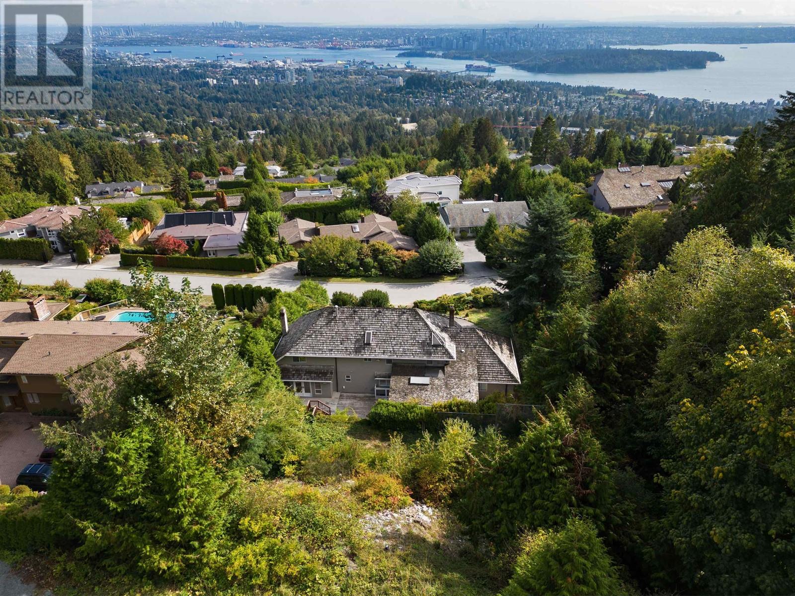 1565 Vinson Creek Road, West Vancouver, British Columbia  V7S 2Y4 - Photo 27 - R2821649