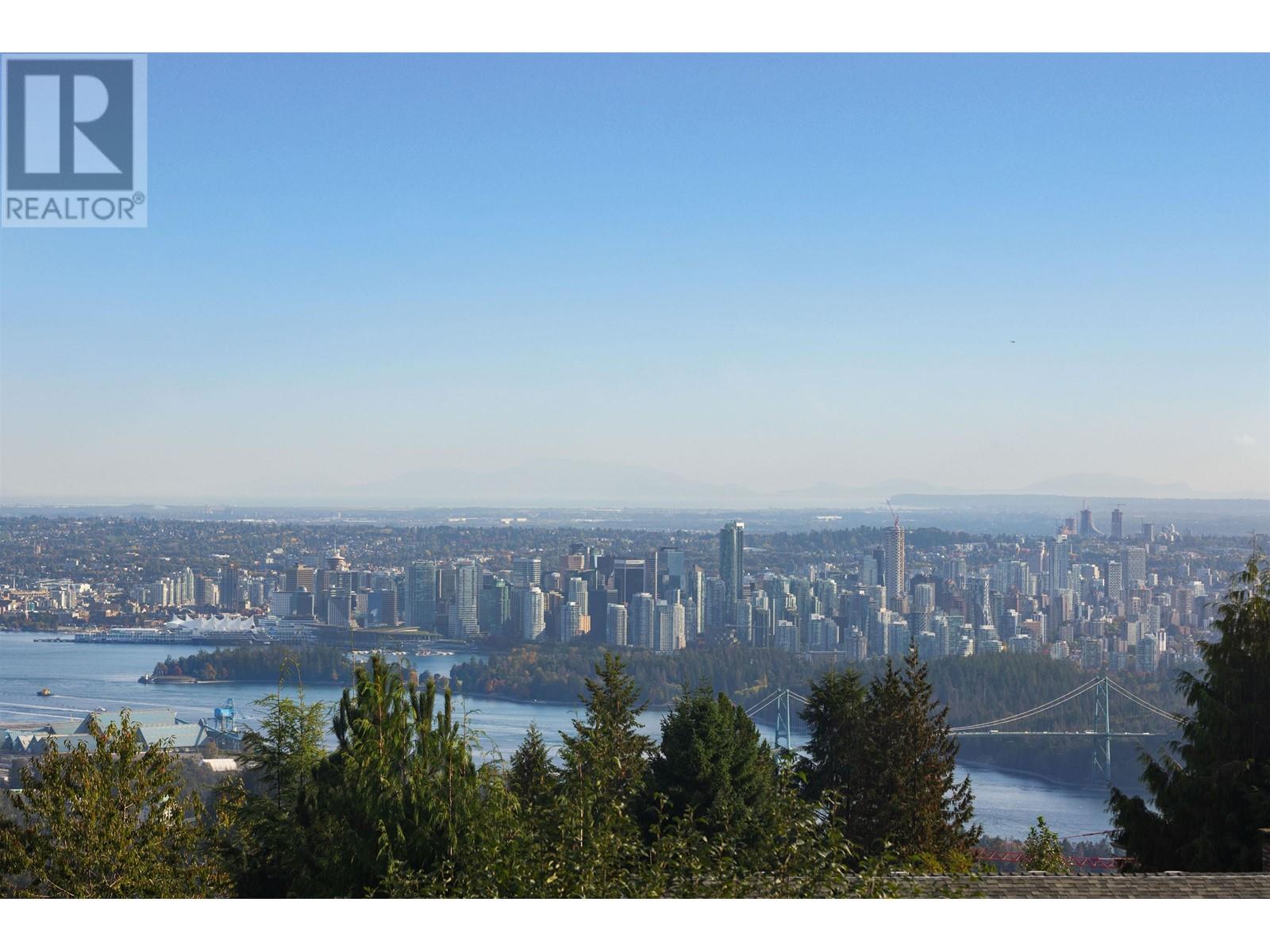 1565 Vinson Creek Road, West Vancouver, British Columbia  V7S 2Y4 - Photo 3 - R2821649