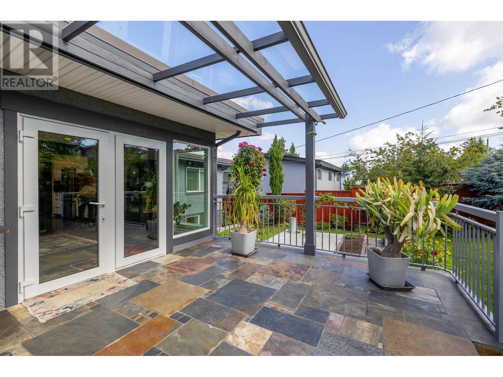 6058 Service Street, Burnaby, British Columbia  V5H 1V8 - Photo 36 - R2821144