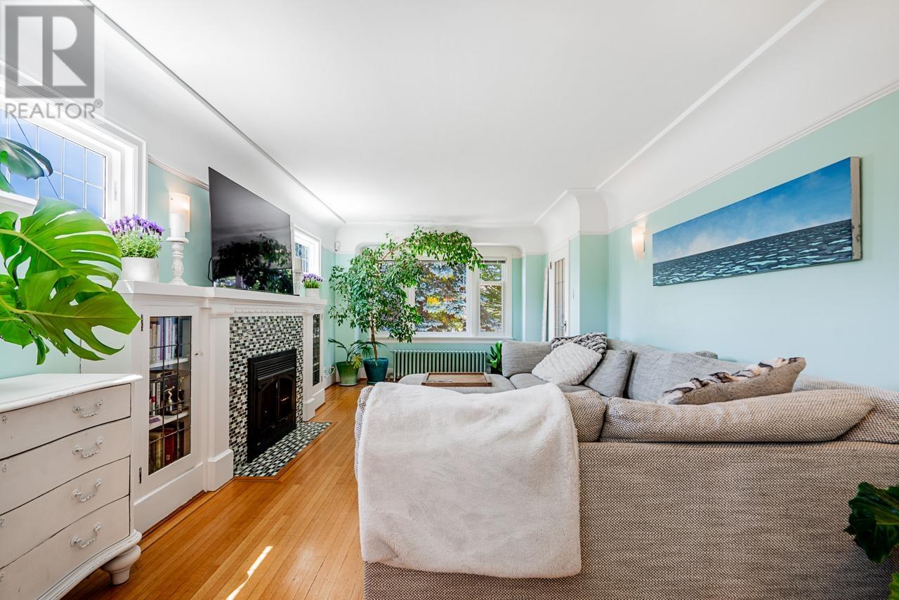 1286 Renfrew Street, Vancouver, British Columbia  V5K 4B9 - Photo 10 - R2818858