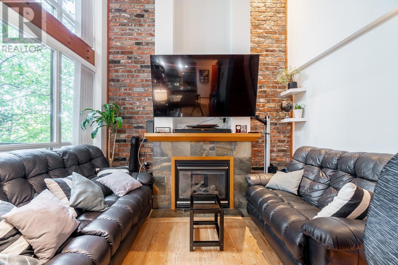 110 7 Rialto Court, New Westminster, British Columbia  V3M 7A8 - Photo 13 - R2820425