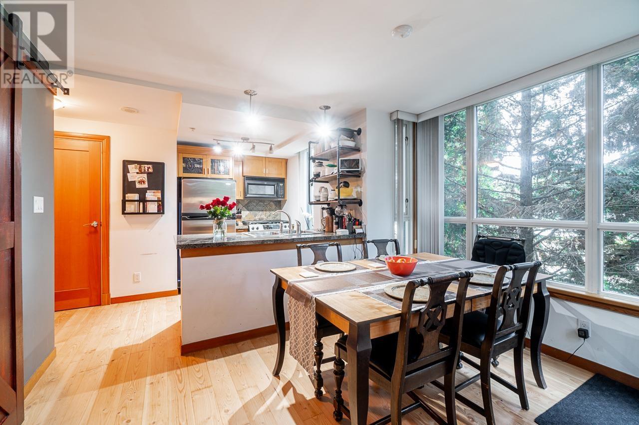 110 7 Rialto Court, New Westminster, British Columbia  V3M 7A8 - Photo 11 - R2820425
