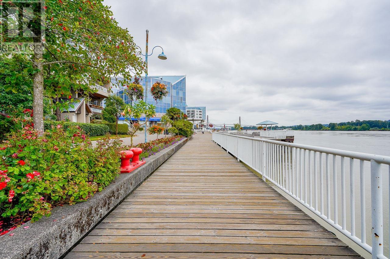 110 7 Rialto Court, New Westminster, British Columbia  V3M 7A8 - Photo 33 - R2820425