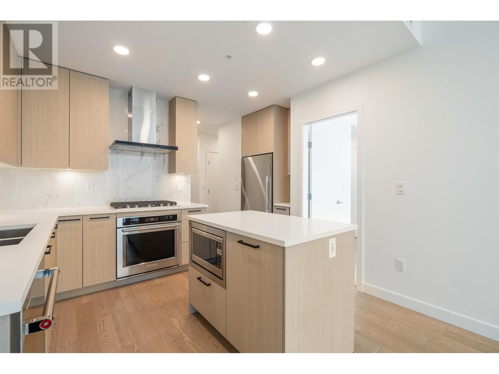 803 555 Sydney Avenue, Coquitlam, British Columbia  V3K 0G5 - Photo 12 - R2819749