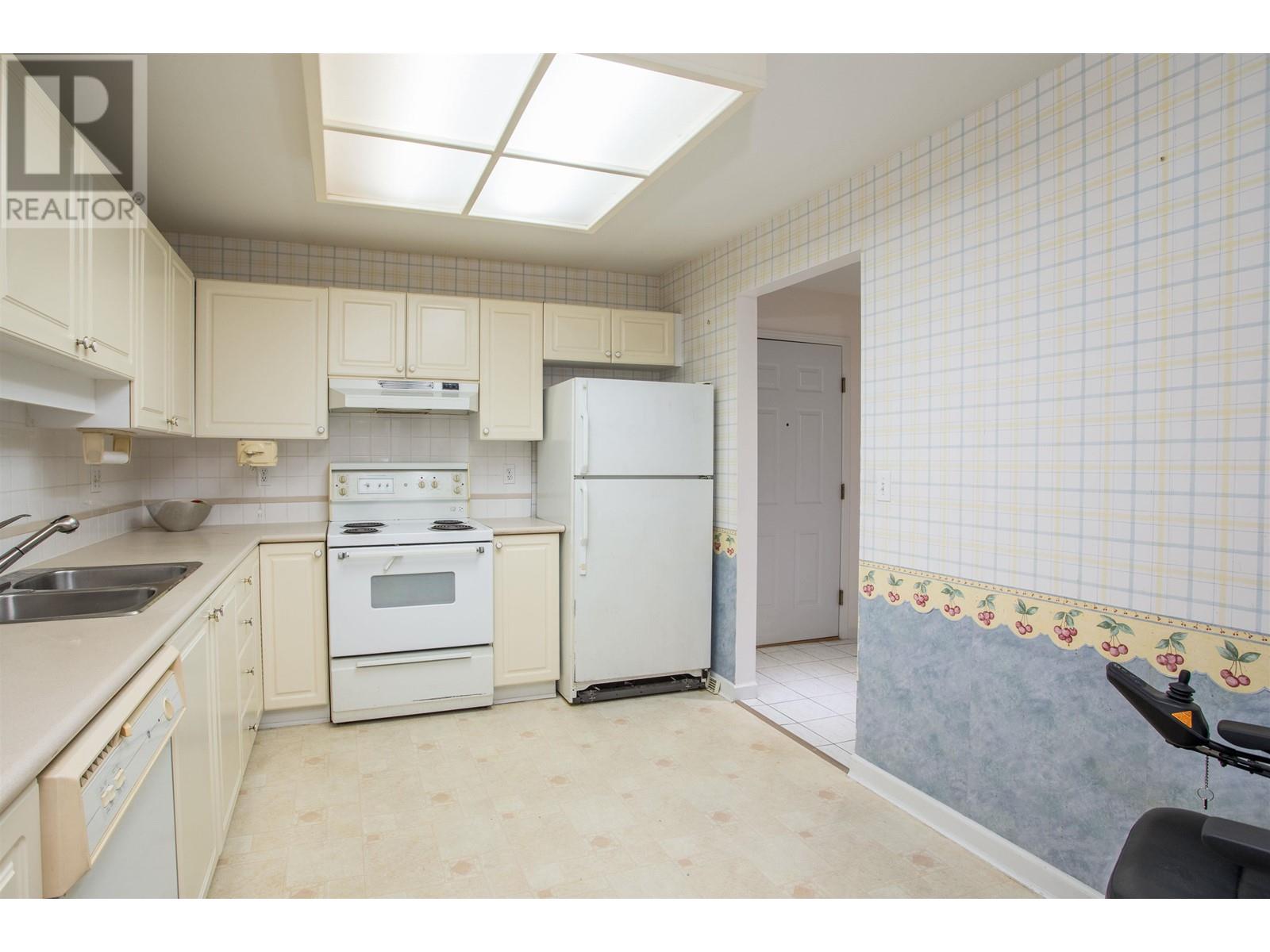 204 19122 122 Avenue, Pitt Meadows, British Columbia  V3Y 2N7 - Photo 12 - R2821745