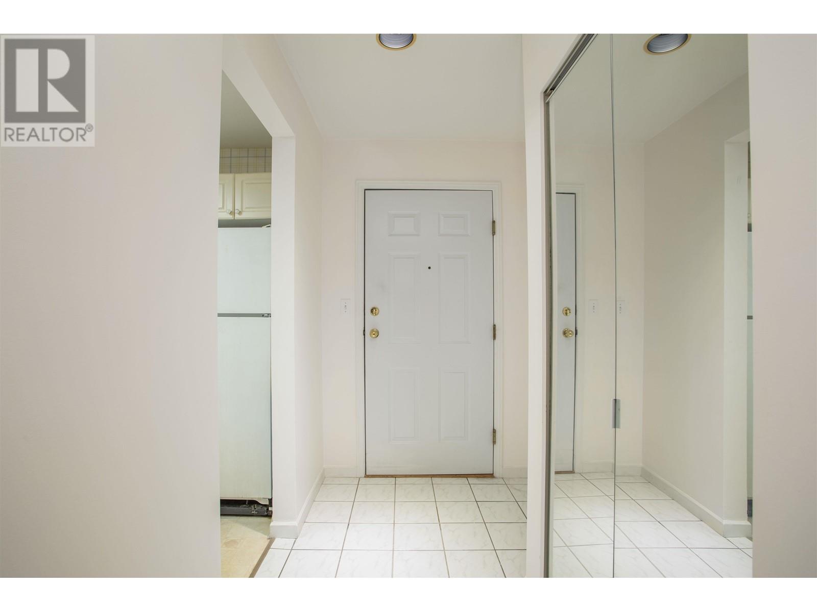 204 19122 122 Avenue, Pitt Meadows, British Columbia  V3Y 2N7 - Photo 13 - R2821745