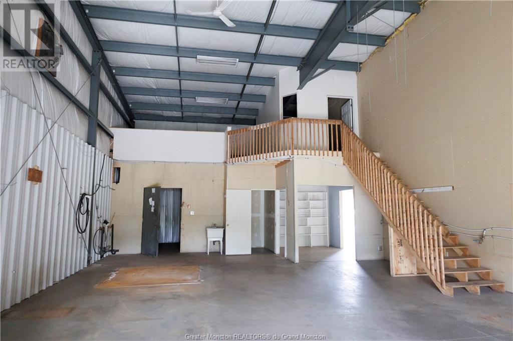 651 Main St, Grand Sault, New Brunswick  E3Z 2W6 - Photo 35 - M147211