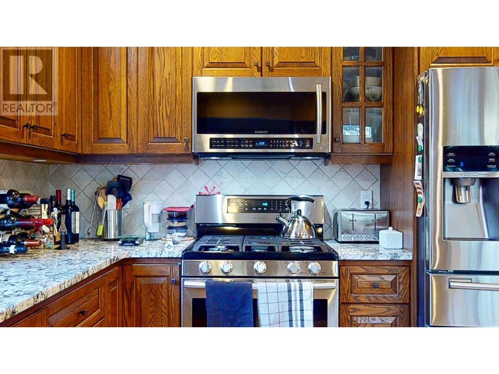 5393 Sans Souci Road, Halfmoon Bay, British Columbia  V7Z 1B6 - Photo 16 - R2821687
