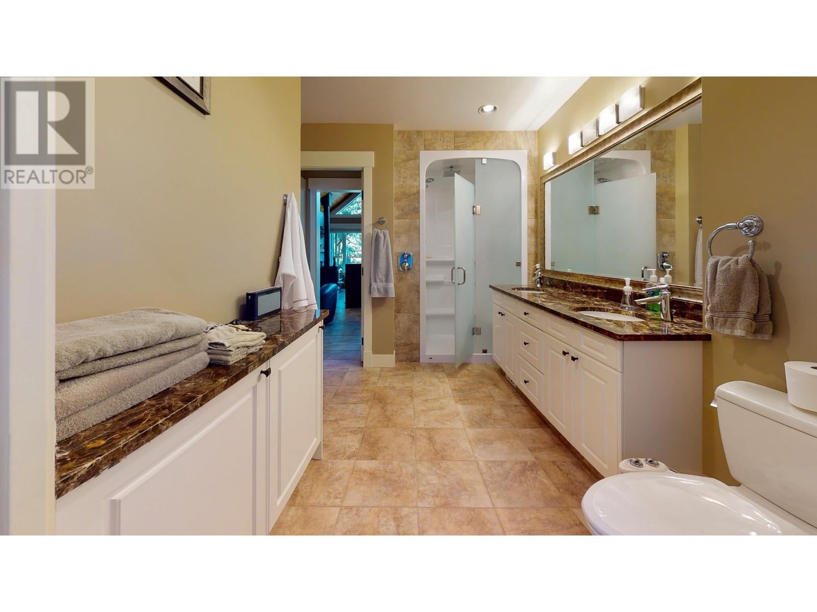 5393 Sans Souci Road, Halfmoon Bay, British Columbia  V7Z 1B6 - Photo 25 - R2821687