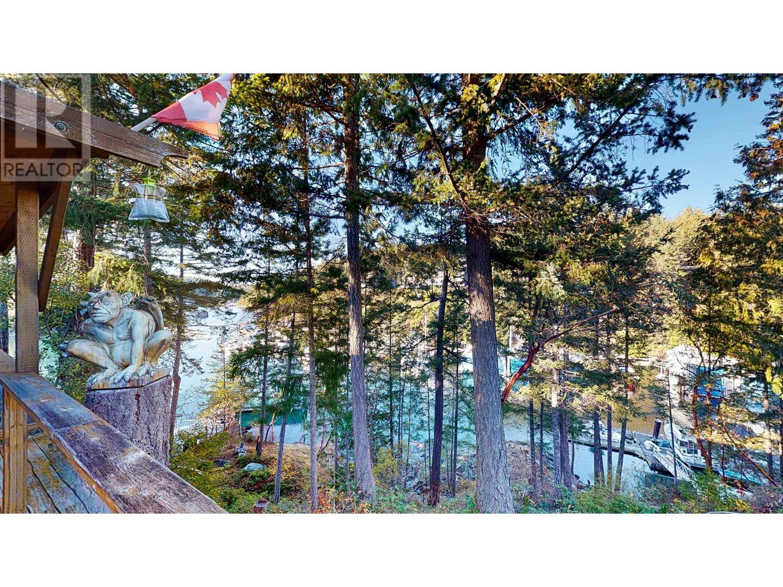5393 Sans Souci Road, Halfmoon Bay, British Columbia  V7Z 1B6 - Photo 35 - R2821687
