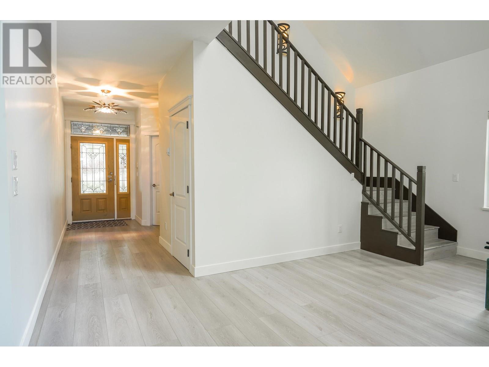 5628 Medusa Place, Sechelt, British Columbia  V0N 3A3 - Photo 20 - R2821698