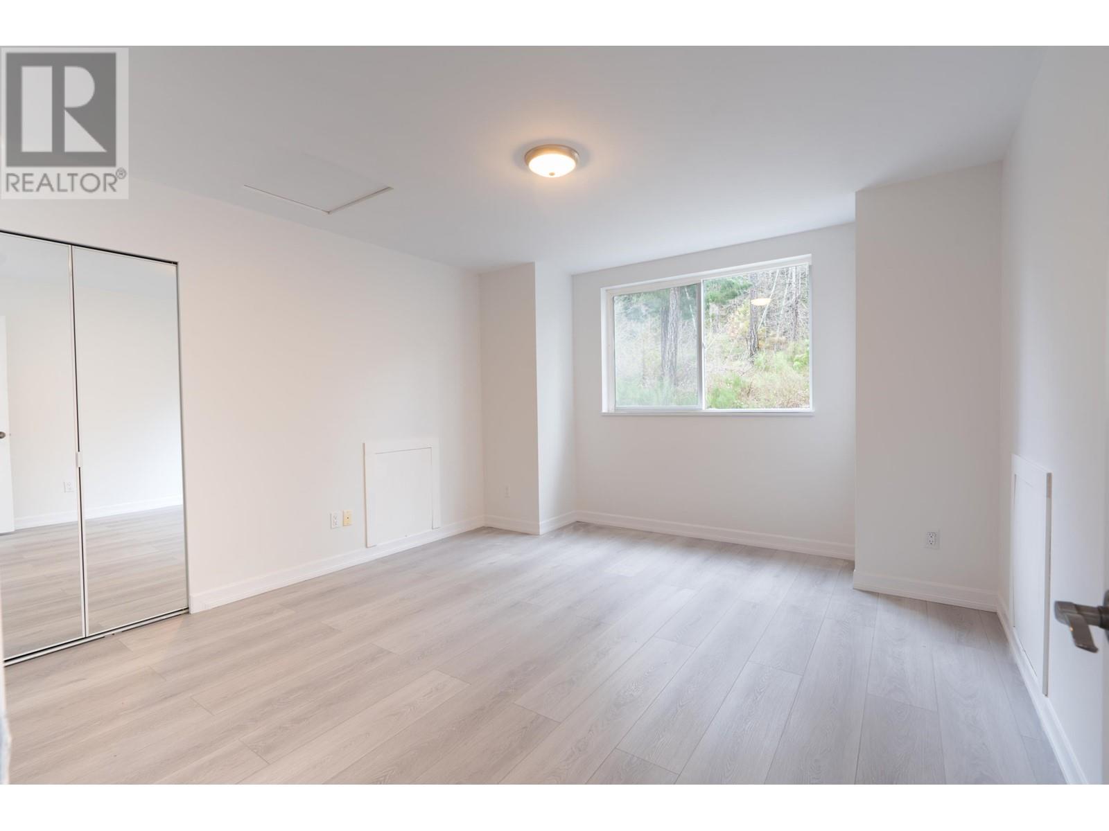 5628 Medusa Place, Sechelt, British Columbia  V0N 3A3 - Photo 22 - R2821698