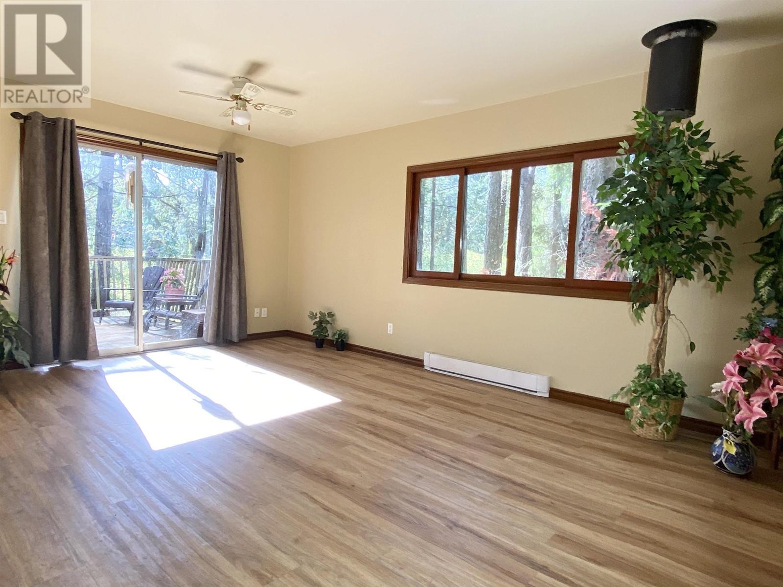 372 Wood Dale Drive, Mayne Island, British Columbia  V0N 2J2 - Photo 7 - R2821757