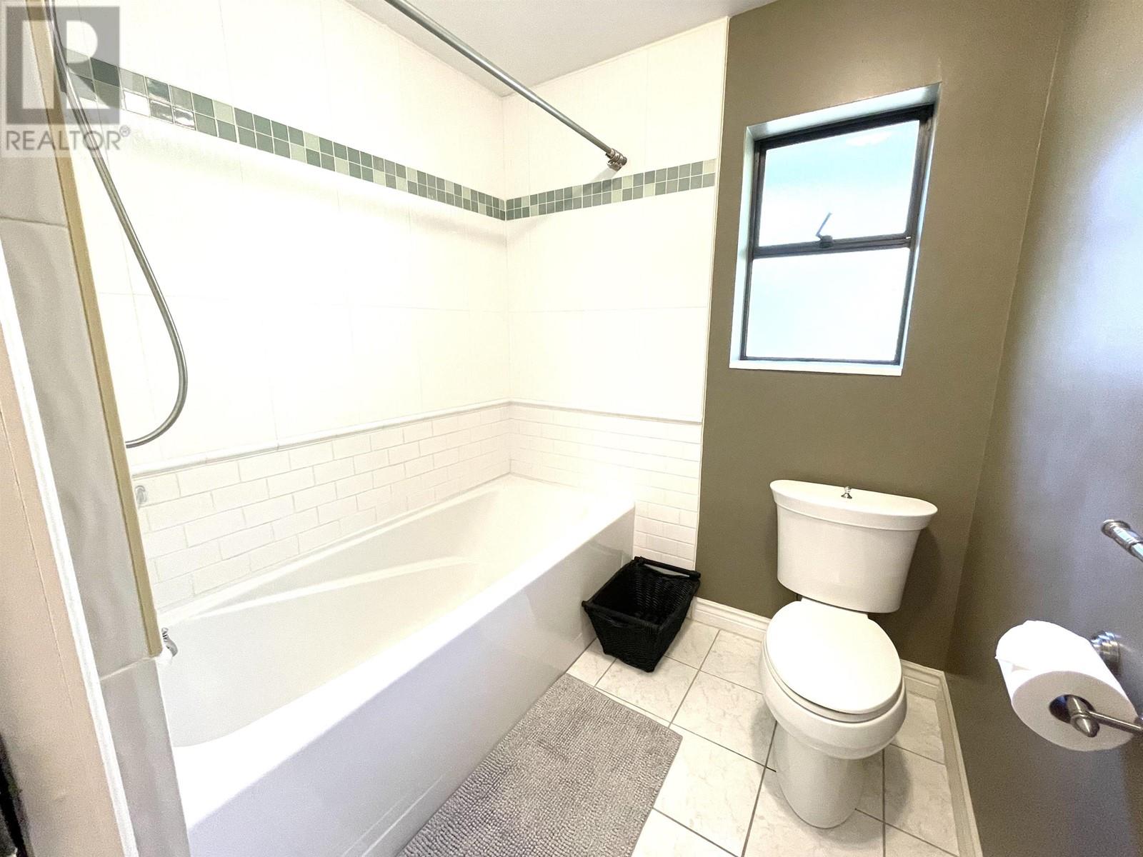 3635 Lynndale Crescent, Burnaby, British Columbia  V5S 3S4 - Photo 17 - R2821781