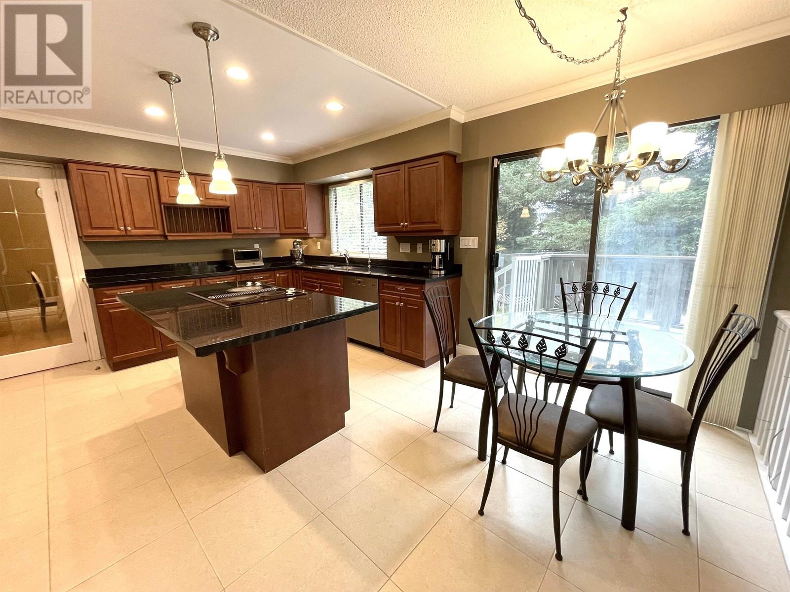 3635 Lynndale Crescent, Burnaby, British Columbia  V5S 3S4 - Photo 8 - R2821781